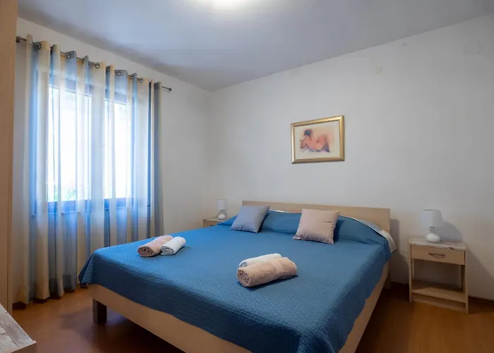 Lejlighed Soni